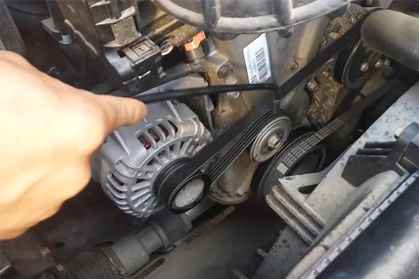 洛龙转速传感器的工作原理是什么？
